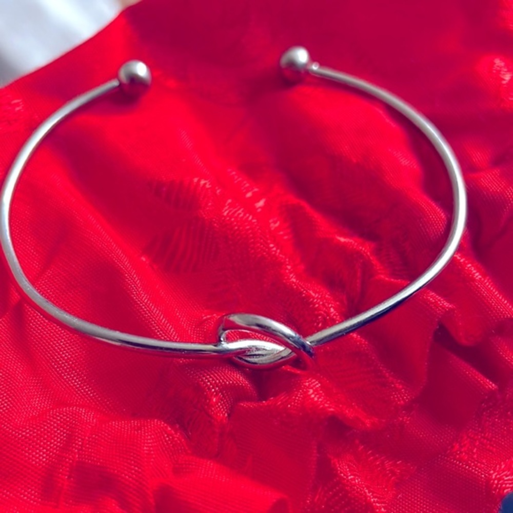Harper Leigh Silver Stainless Steel‎ Knot Bracelet